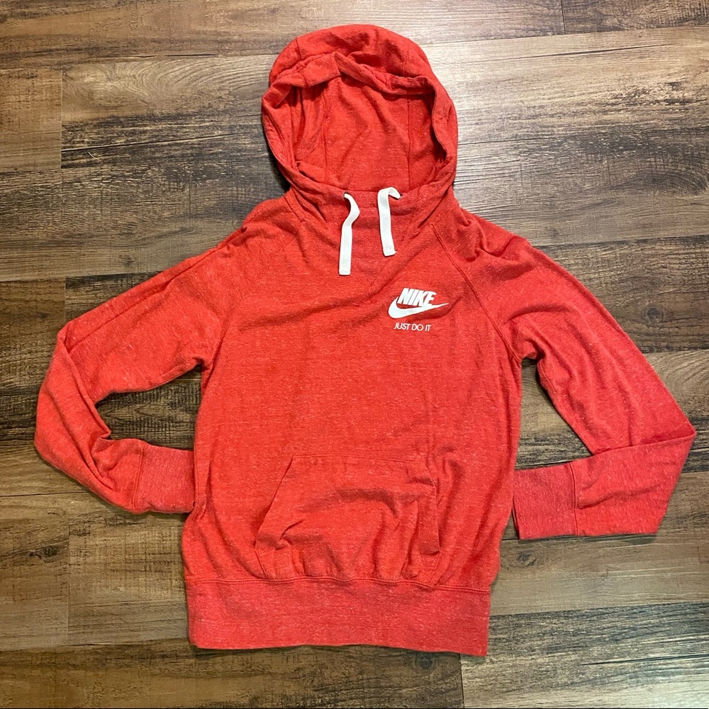 Women’s Small Nike Lightweight Pullover Hoody